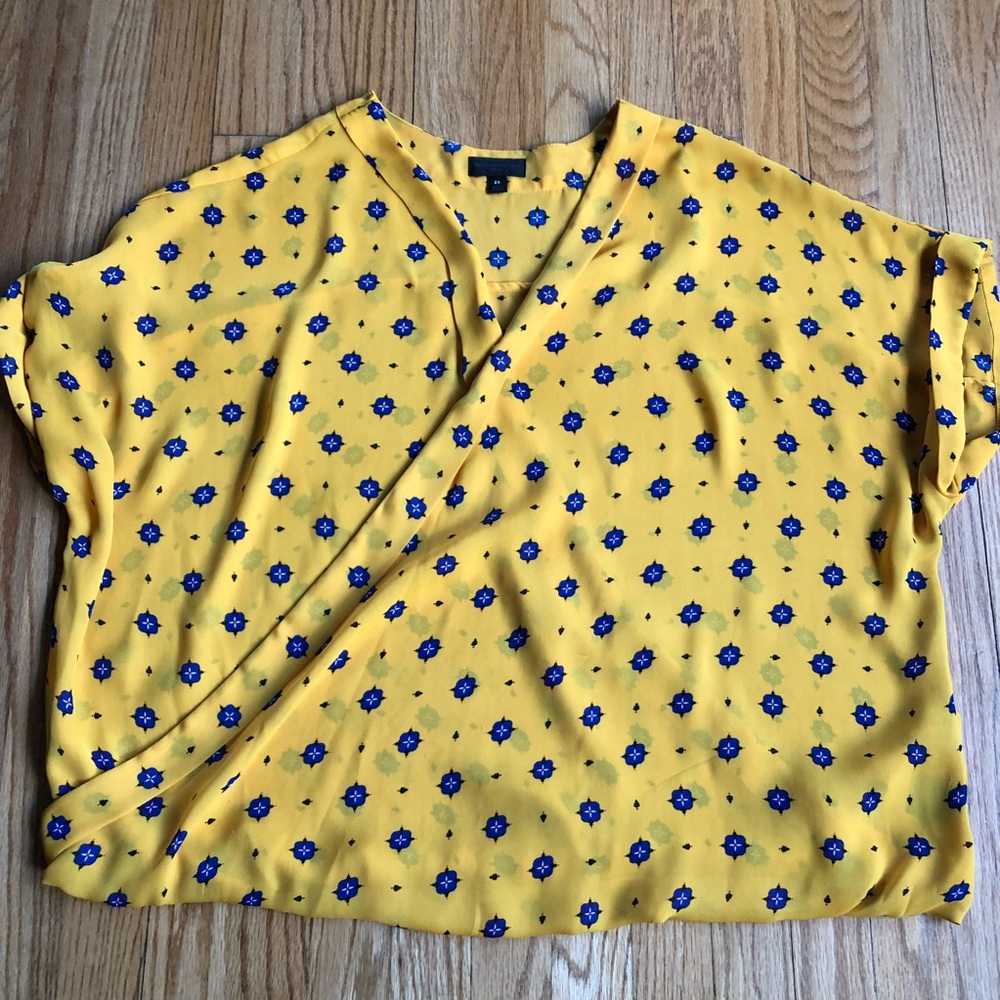 Surplice printed top